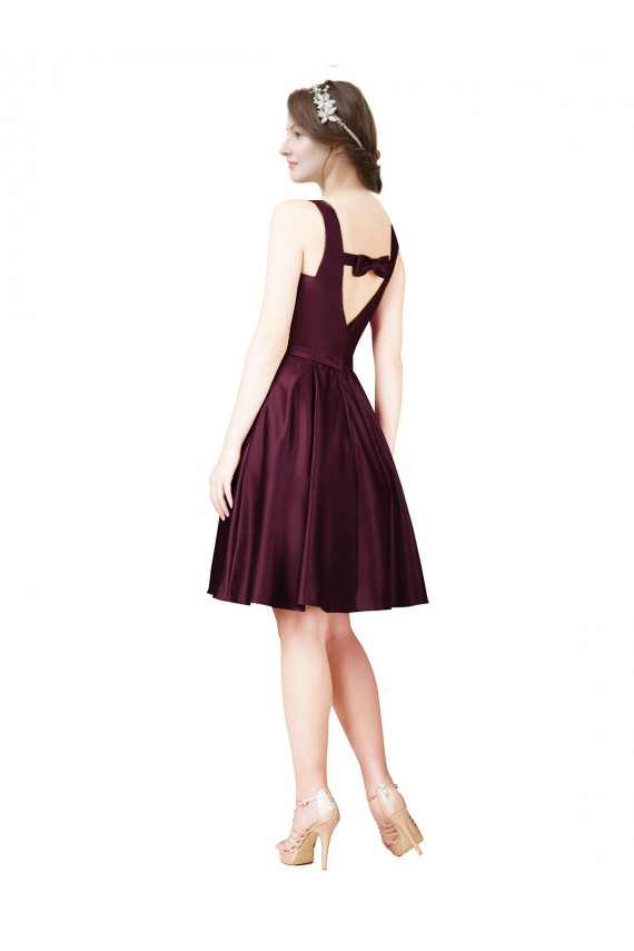 Discount Sleeveless V-Back A-Line Bateau Neck Prom Dress Canada