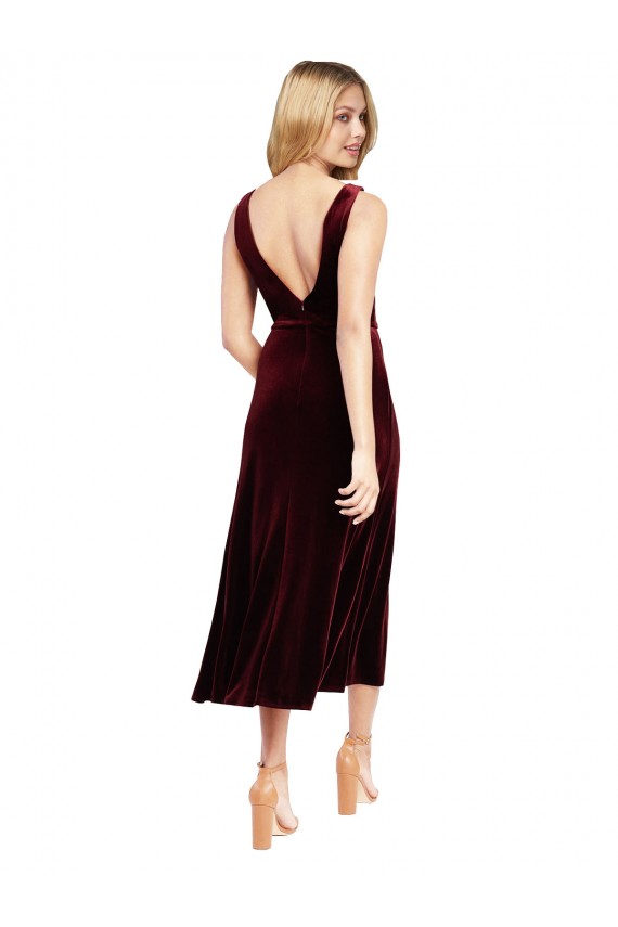 Discount Sleeveless Burgundy V-Back A-Line V-Neck Stretch Velvet Prom Dress Canada