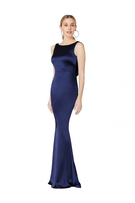 Discount Sleeveless Dark Navy Low Back Sheath Halter Neck Prom Dress Canada